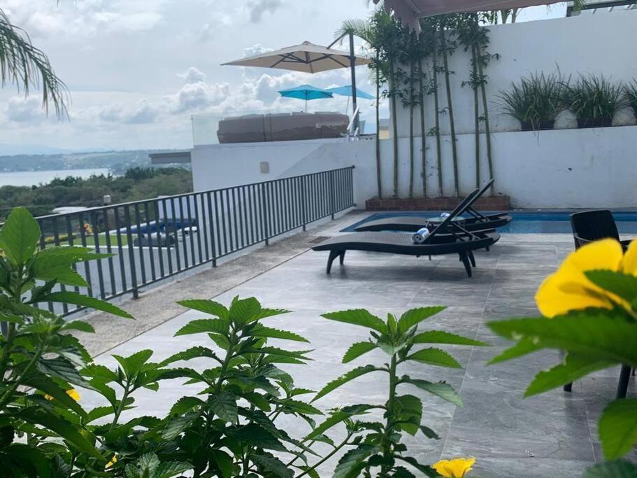 Vistalago Villa Tequesquitengo Bagian luar foto
